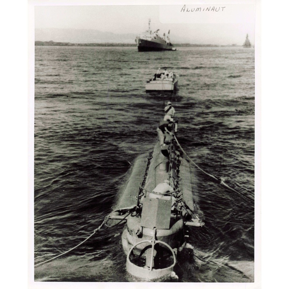 Vintage Aluminaut Deep Sea Submarine Press Photo B&W Maritime History